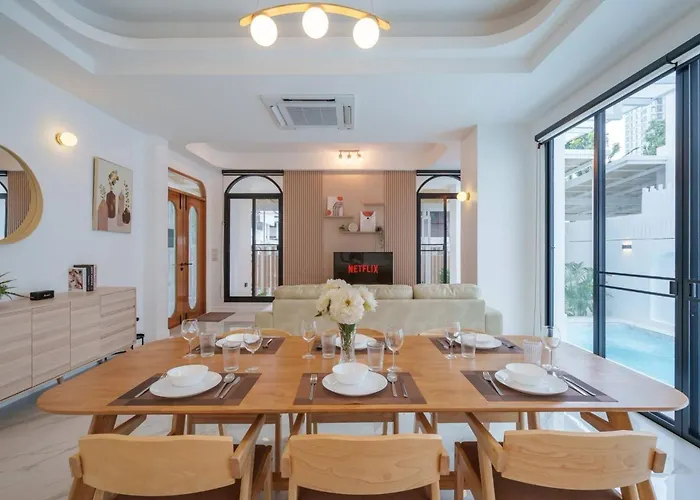 Ayas Retreat - Muji Ekkamai Pool With 4 Bedrooms Bangkok