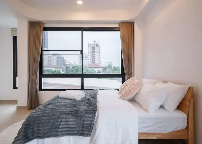 Ayas Retreat - Muji Ekkamai Pool With 4 Bedrooms * Bangkok