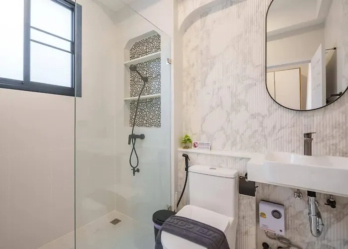 Ayas Retreat - Muji Ekkamai Pool With 4 Bedrooms Bangkok